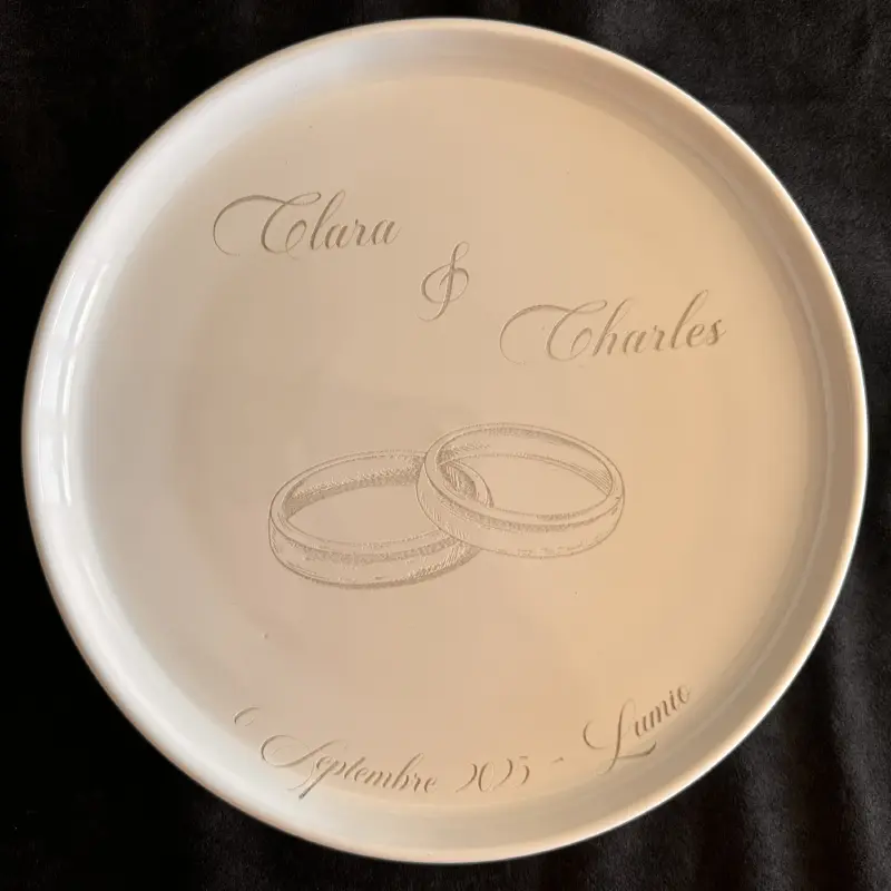 Assiette en grès (céramique) personnalisée